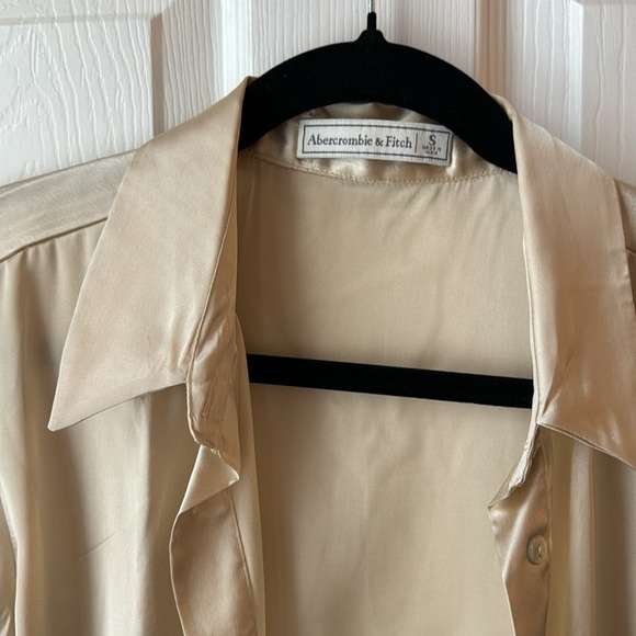 Abercrombie & Fitch Oversized Satin Silky Button Up Long Sleeve Top - Picture 7 of 7